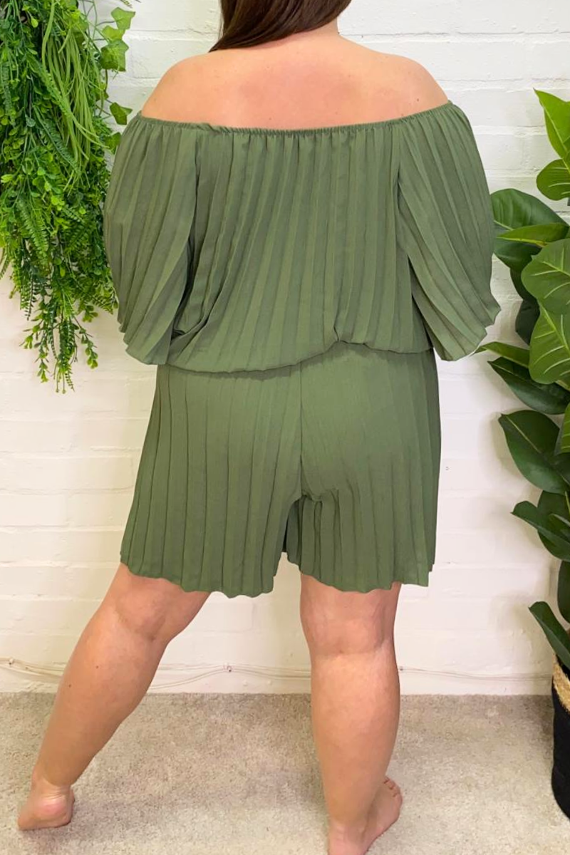 HONEY Pleated Shorts Set - Khaki