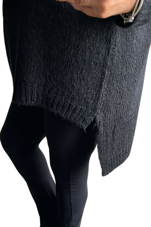 ISLA Knitted Jumper - Black