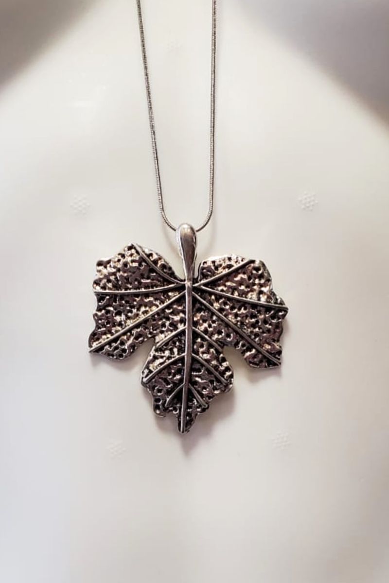 Silver Leaf Necklace - C53