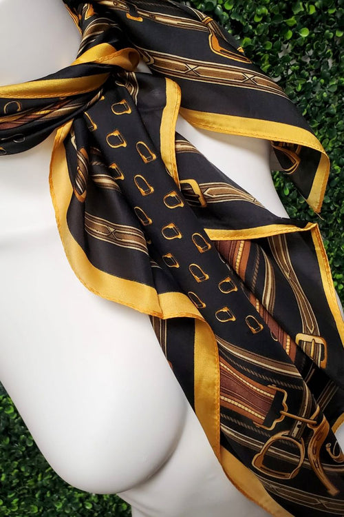 Black Buckle Detail Neck Scarf - C62