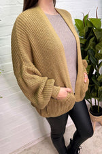 TRINNY Short Knitted Cardigan - Camel