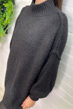 GABRIELA Oversized Knitted Jumper - Black