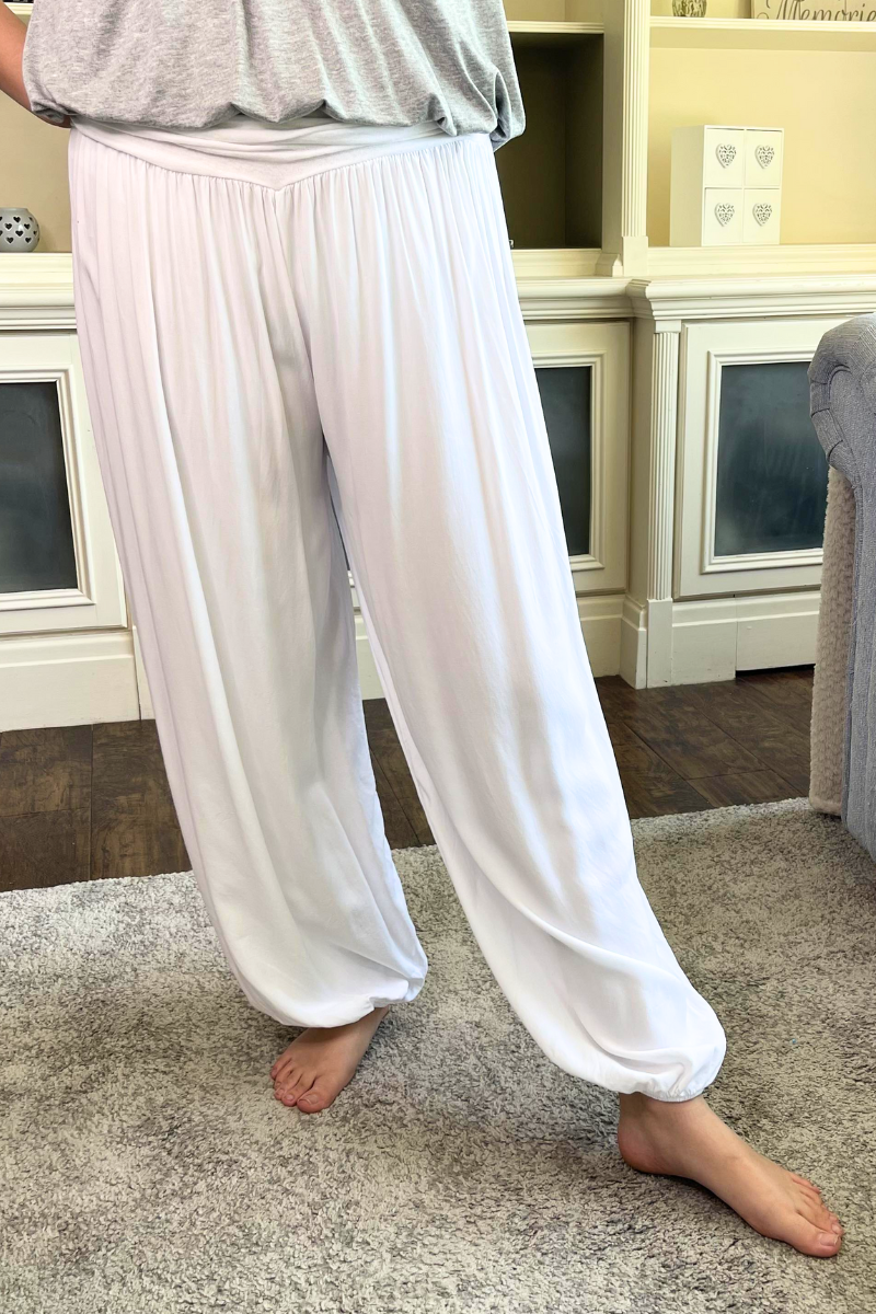 DARIA Plain Harem Trousers - White
