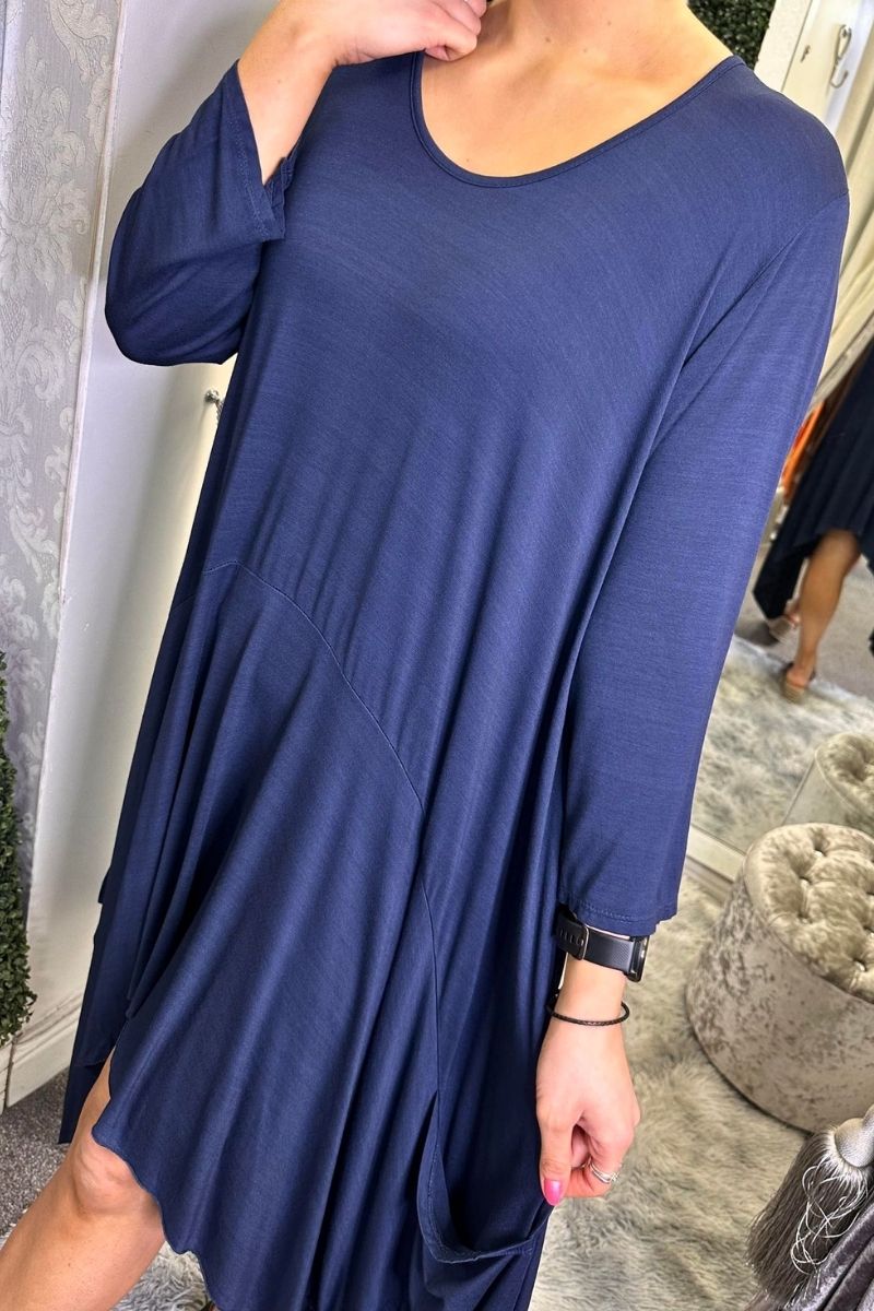 STACEY Oversized Asymmetric Hem Top - Navy